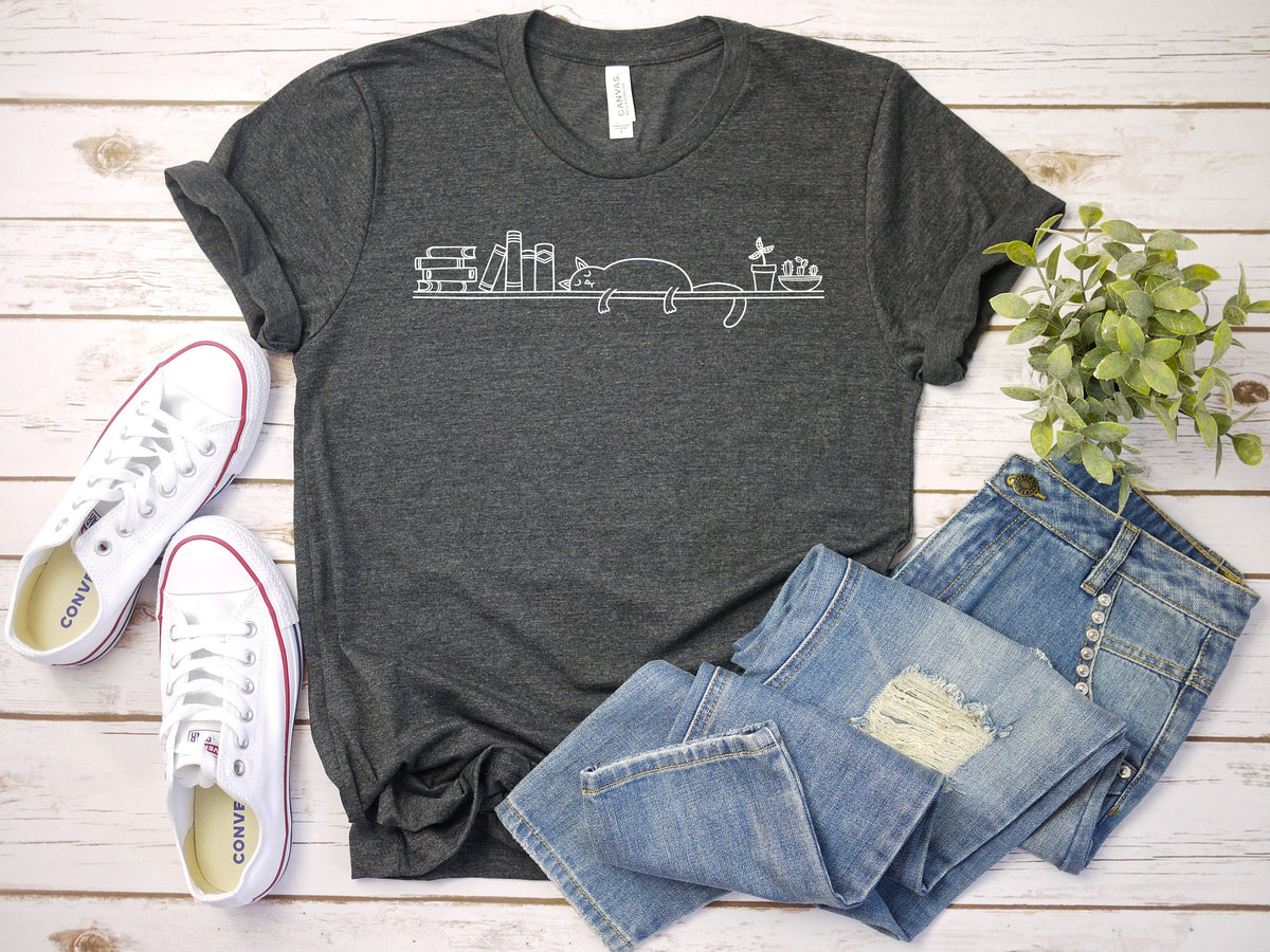 T-SHIRT - Cat and Books Unisex Shirt, Shirts for Cat Lover